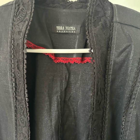 Black jacket - Picture 6 of 9